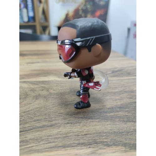 Фігурка Funko POP – Сокіл  (Falcon)  Vinyl Figure 10cm  #700